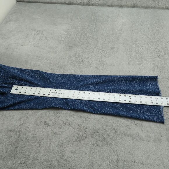 International Concepts Jeans Womens Size 8 Blue Mid-Rise Flare 30" Inseam Fringe - Picture 15 of 15